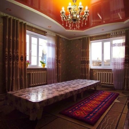 Kochkor Ecoulan Bed & Breakfast エクステリア 写真