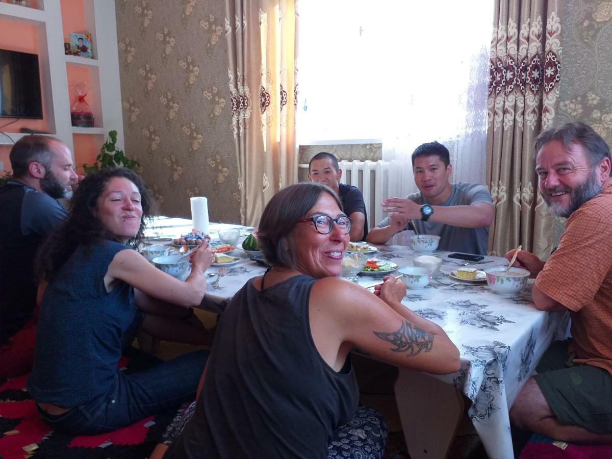 Kochkor Ecoulan Bed & Breakfast エクステリア 写真