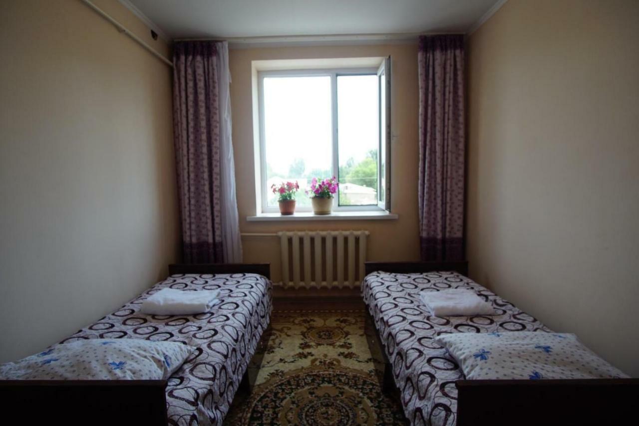Kochkor Ecoulan Bed & Breakfast エクステリア 写真