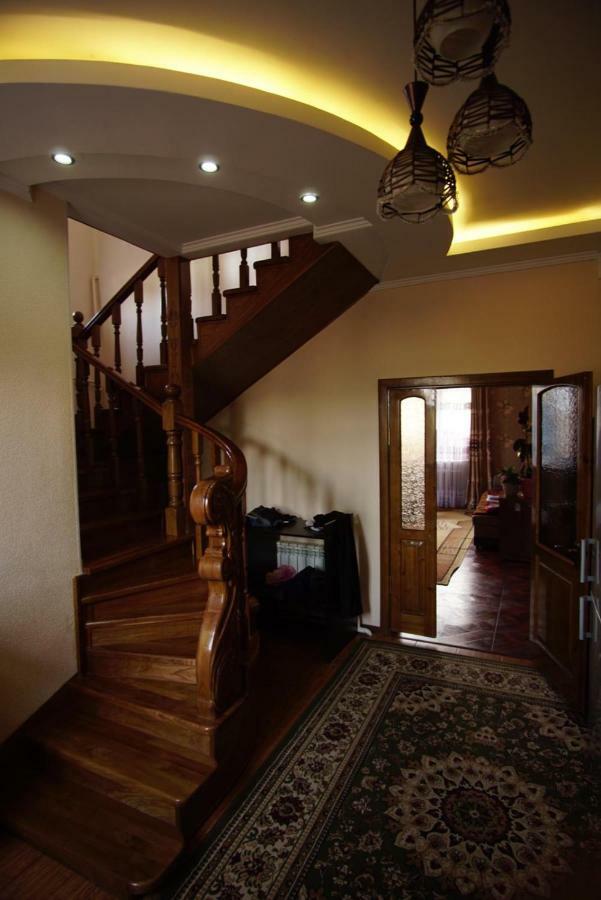 Kochkor Ecoulan Bed & Breakfast エクステリア 写真